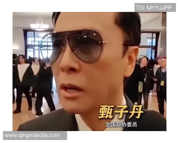 足球明星抬头纹背后的故事与人生哲学探讨 足球明星抬头纹背后的故事与人生哲学探讨