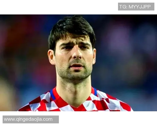 追忆绿茵传奇致敬那些为足球奉献青春的明星们