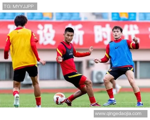香港如何翻译足球明星的名字与文化内涵解析 香港如何翻译足球明星的名字与文化内涵解析