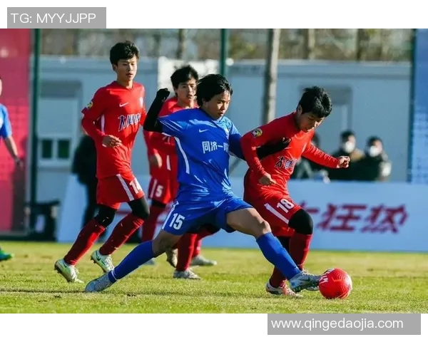 上海足球队的运营模式与市场策略深度解析及其未来发展展望 上海足球队的运营模式与市场策略深度解析及其未来发展展望
