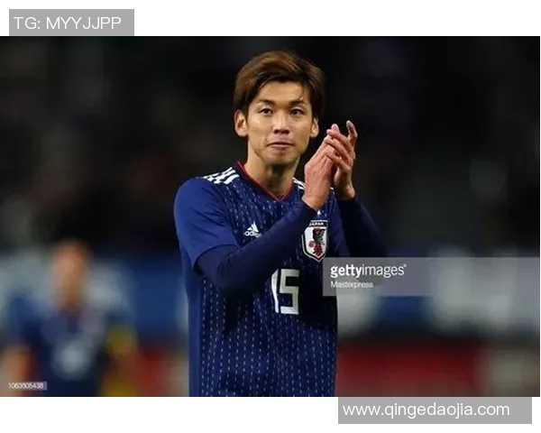 日本足球明星全名汇总及其成就回顾与影响分析 日本足球明星全名汇总及其成就回顾与影响分析