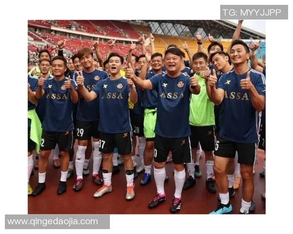 香港足球明星队成员阵容揭秘他们的精彩表现和个人成就一览
